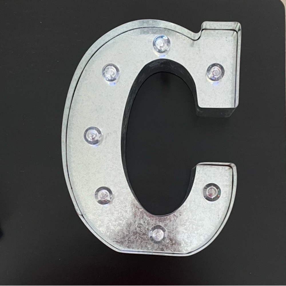 EUC Silver Marquee Light Letter “C” LED Metal Sign (8 Inch, Battery Operated - Picture 12 of 14